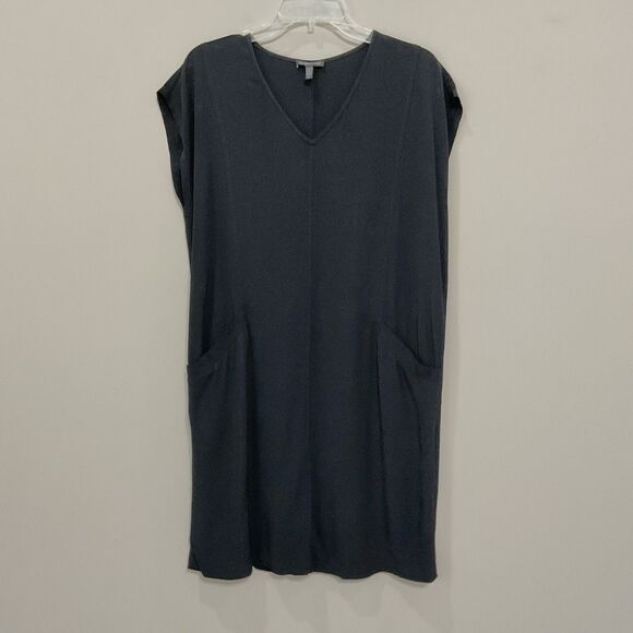 Eileen Fisher Black Crepe Dress V-Neck Knee Length Cap Sleeve Shift Sz S Boxy - Picture 1 of 5